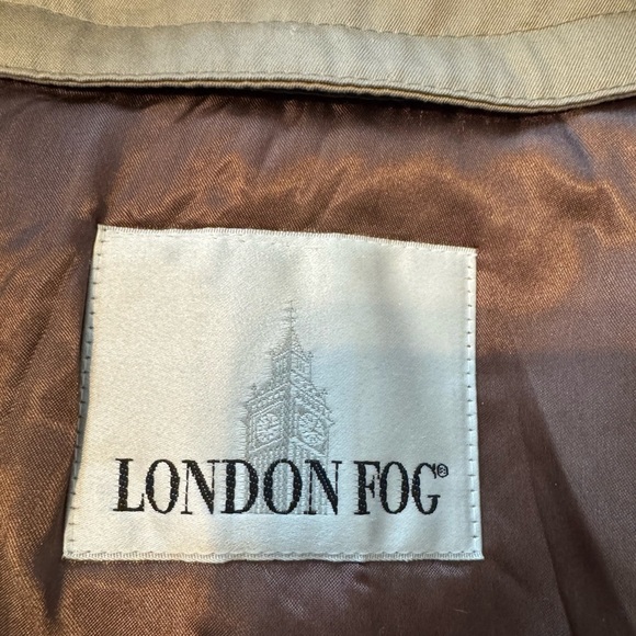 London Fog Double Breasted Trench Coat Size 42 short - Picture 3 of 13